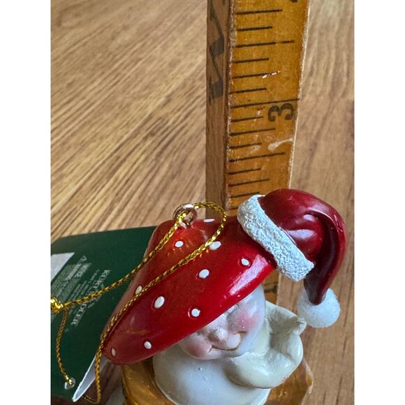 Merry Little Mushroom with Santa hat cloud - Picture 10 of 10